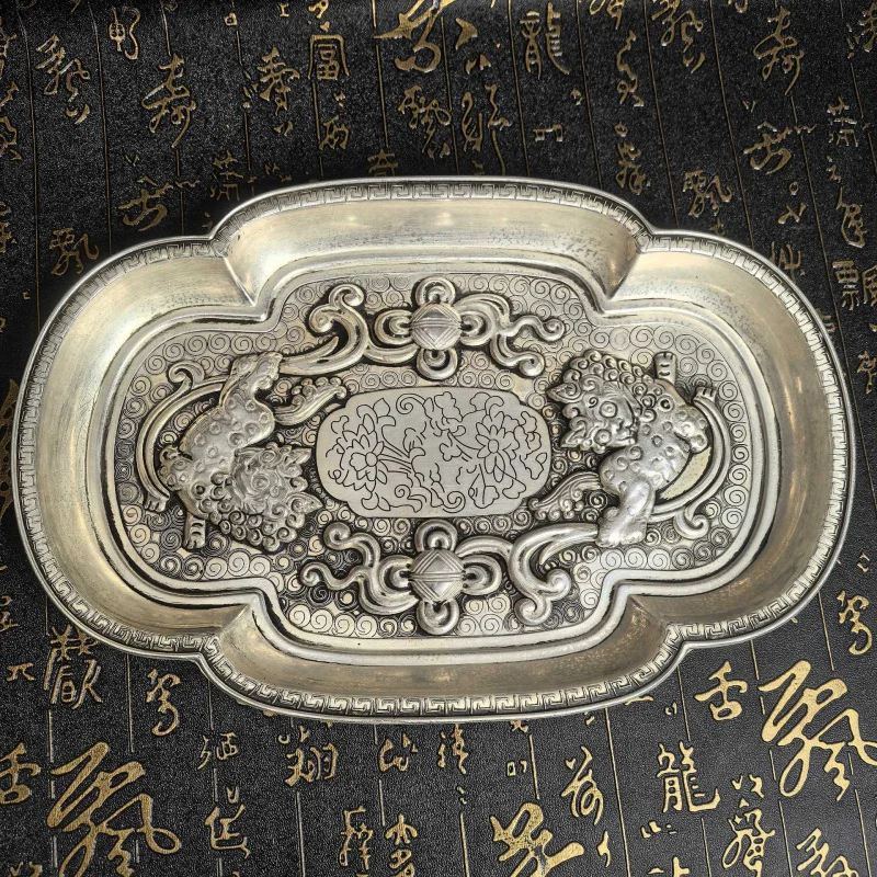 Crafts Antique Bronze Silver-Plated Double Lion Plate Vintage Plate Relief Dish Miscellaneous Crafts Ornament
Crafts Antique Bronze Silver-Plated Double Lion Plate Vintage Plate Relief Dish Miscellaneous Crafts Ornament