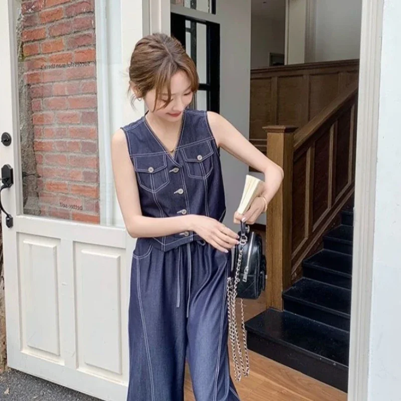 Summer 2025 Pant Sets for Women 2 Pieces Clothes Luxury Casual Elegant Top and Bottom Korean Style Wholesale Bulk Trousers Woman 
Summer 2025 Pant Sets for Women 2 Pieces Clothes Luxury Casual Elegant Top and Bottom Korean Style Wholesale Bulk Trousers Woman