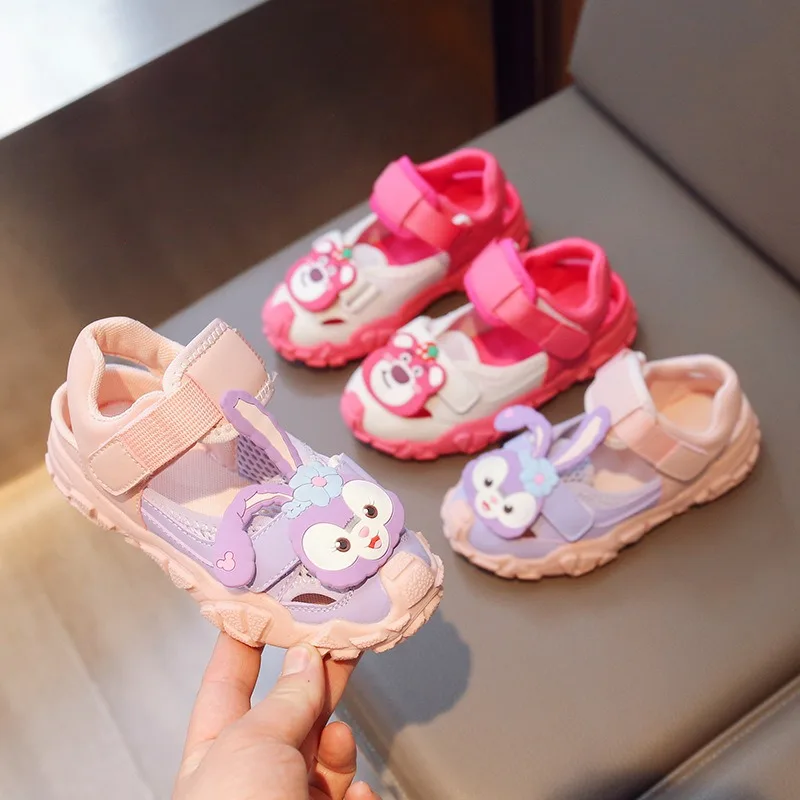 Новинка лета 2024, детские спортивные сандалии для девочек, милые сандалии с закрытым носком с героями мультфильмов, дышащая нескользящая пляжная повседневная обувь
Новинка лета 2024, детские спортивные сандалии для девочек, милые сандалии с закрытым носком с героями мультфильмов, дышащая нескользящая пляжная повседневная обувь