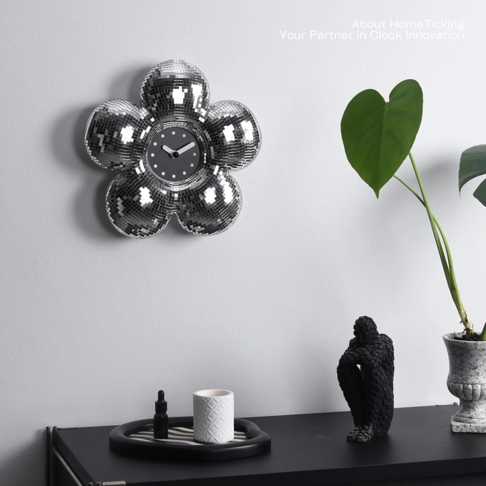 3D Flower Wall Clock - Creative Artistic Clock with Luxury Vibe for Living Room Wall Decor & Home Soft Furnishing
3D Flower Wall Clock - Creative Artistic Clock with Luxury Vibe for Living Room Wall Decor & Home Soft Furnishing