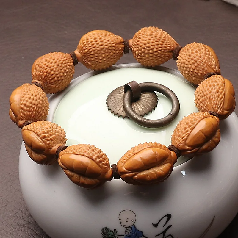 Single Circle Olive Pit Carved Bracelet Durian Design Oil Pit Handheld Bracelet for Men Women Gifts
Single Circle Olive Pit Carved Bracelet Durian Design Oil Pit Handheld Bracelet for Men Women Gifts