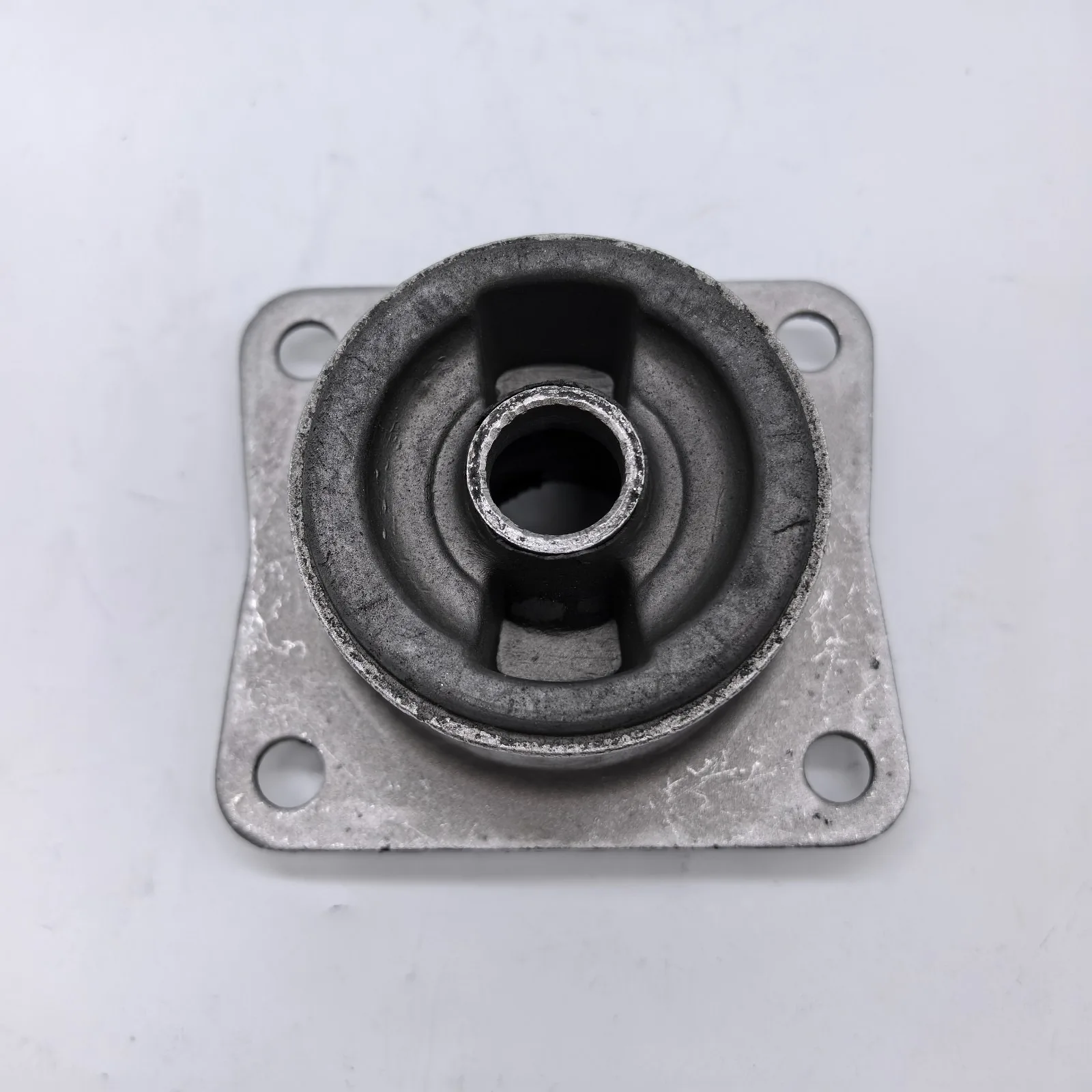 Excavator Parts Engine Mount Cushion 14592731 Fit for Volvo Engine
Excavator Parts Engine Mount Cushion 14592731 Fit for Volvo Engine
