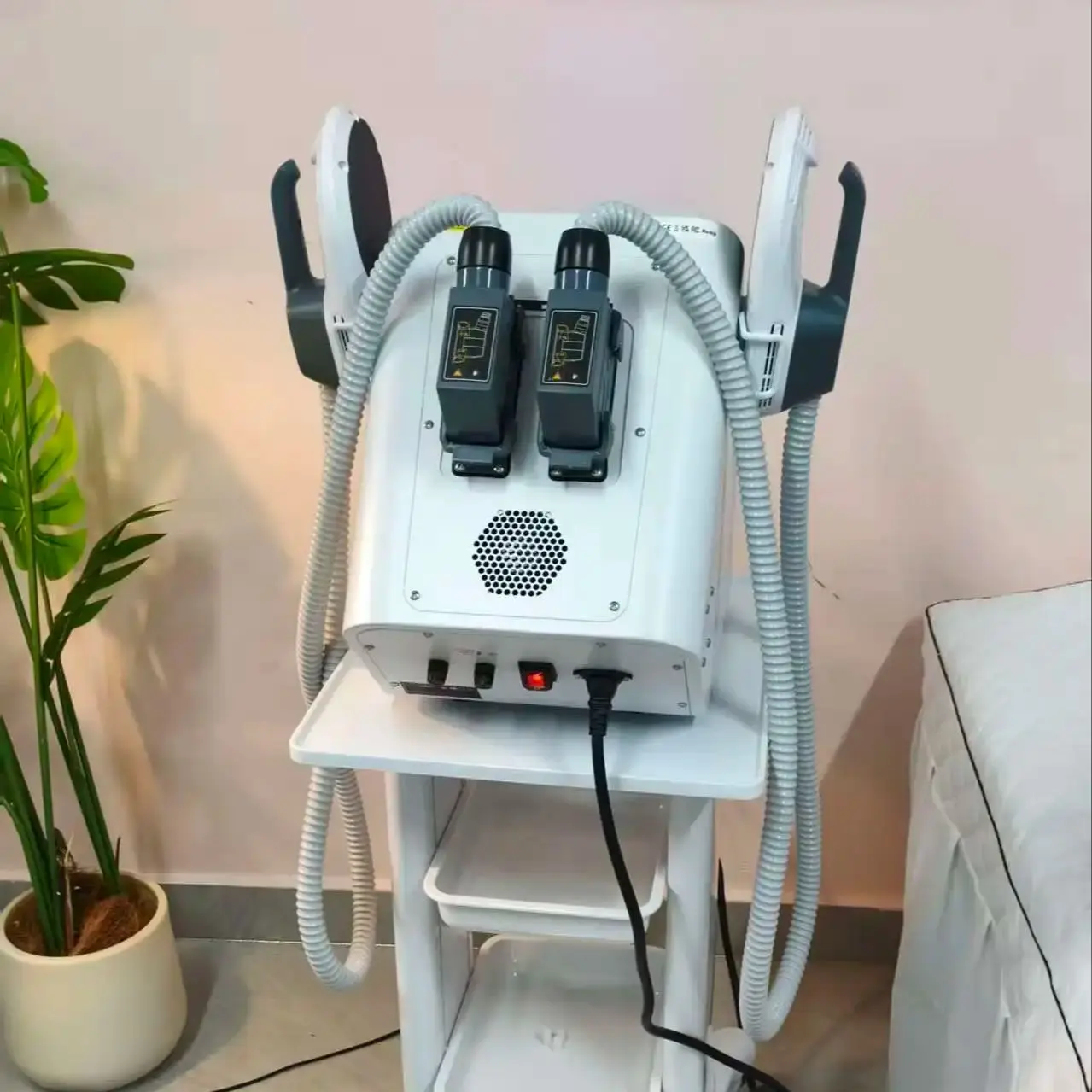 EMS Portable Ems Neo Tesla RF Machine Professional Hi-emt Body Sculpt 6500W EMS Muscle Stimulator Slimming
EMS Portable Ems Neo Tesla RF Machine Professional Hi-emt Body Sculpt 6500W EMS Muscle Stimulator Slimming