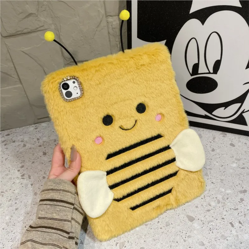3D Cartoon Bee Shape Plush with Pencil Holder Fluffy Tablet Case for Lenovo Xiaoxin Pad M10Plus 3rd Gen Tab K10 Pro 10.6in Case
3D Cartoon Bee Shape Plush with Pencil Holder Fluffy Tablet Case for Lenovo Xiaoxin Pad M10Plus 3rd Gen Tab K10 Pro 10.6in Case