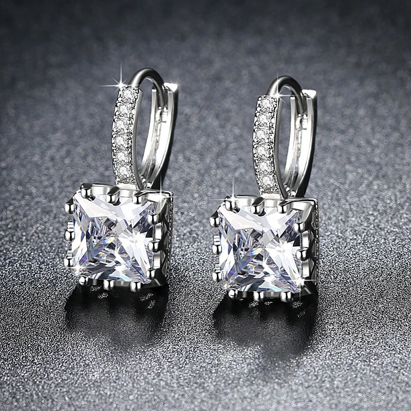 925 Sterling Silver Hoop Earrings Classic Shiny Big Square Cubic Zircon Crystal Earring for Women Girls Party Jewelry Gift
925 Sterling Silver Hoop Earrings Classic Shiny Big Square Cubic Zircon Crystal Earring for Women Girls Party Jewelry Gift