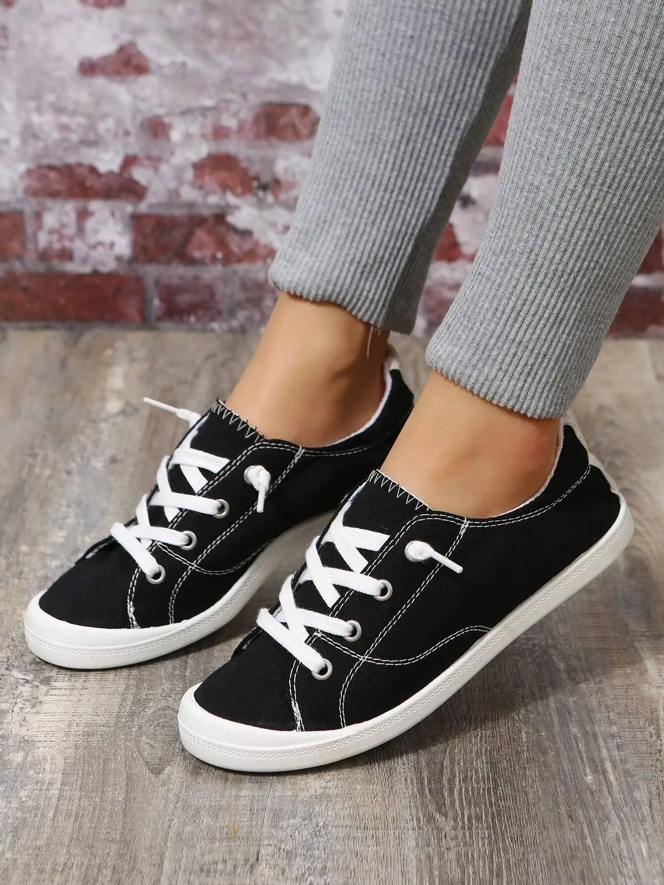 Classic Canvas Sneakers Dual Lace Up Slip On Design Fashion Breathable Comfortable Casual Athletic Daily Outdoor Footwear For
Classic Canvas Sneakers Dual Lace Up Slip On Design Fashion Breathable Comfortable Casual Athletic Daily Outdoor Footwear For