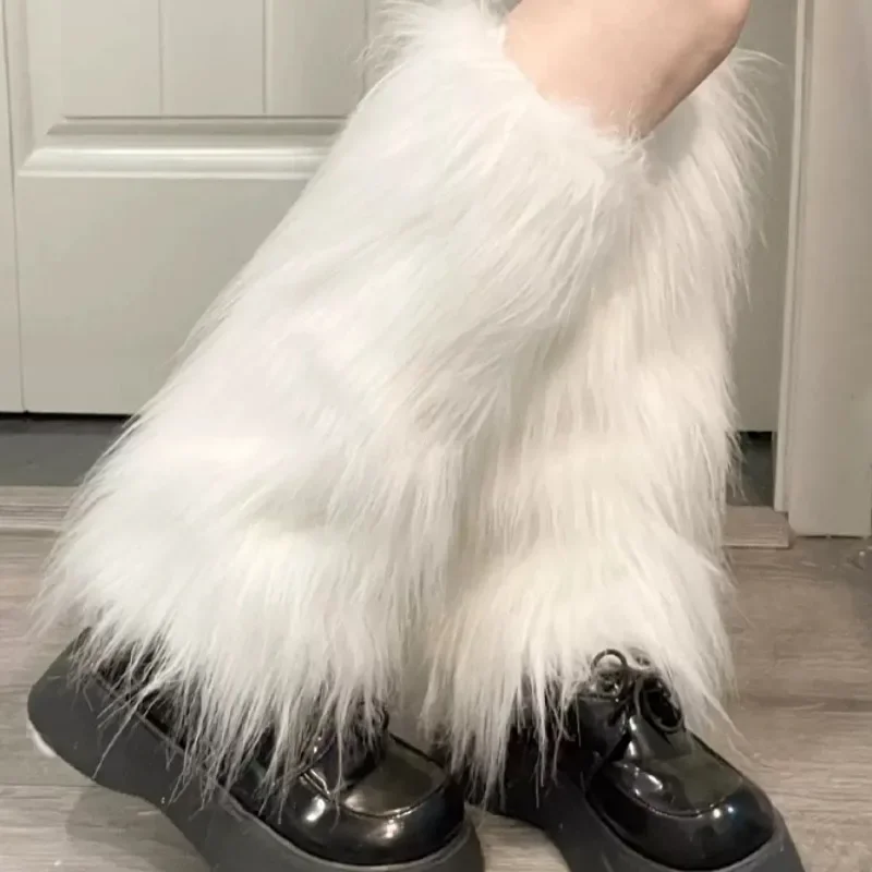 Faux Fur Leg Warmers Winter Women Girls Lolita Thickened Warm Plush Stockings Black White Cute Versatile Socks Fashion Accessory
Faux Fur Leg Warmers Winter Women Girls Lolita Thickened Warm Plush Stockings Black White Cute Versatile Socks Fashion Accessory