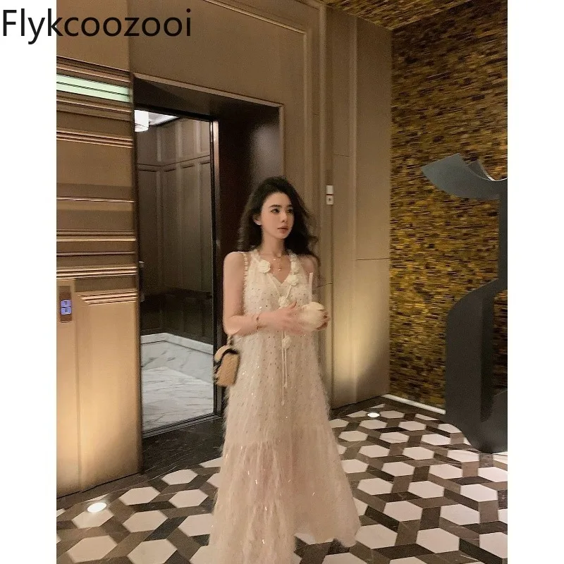 Celebrity Luxury Sequined Appliques Floral Loose Tank Dress Women V-neck Sleeveless Mid Dress Summer Evening Party Premium Cloth
Celebrity Luxury Sequined Appliques Floral Loose Tank Dress Women V-neck Sleeveless Mid Dress Summer Evening Party Premium Cloth