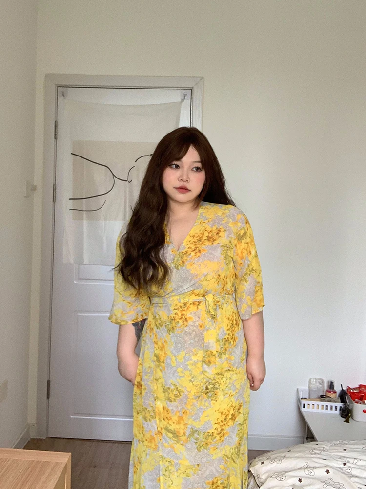 Summer Soft Candy Floral Wrap Dress V-neck Bell Sleeve Long A-line Skirt Polyester Fabric Sweet Style Three-quarter Sleeve
Summer Soft Candy Floral Wrap Dress V-neck Bell Sleeve Long A-line Skirt Polyester Fabric Sweet Style Three-quarter Sleeve