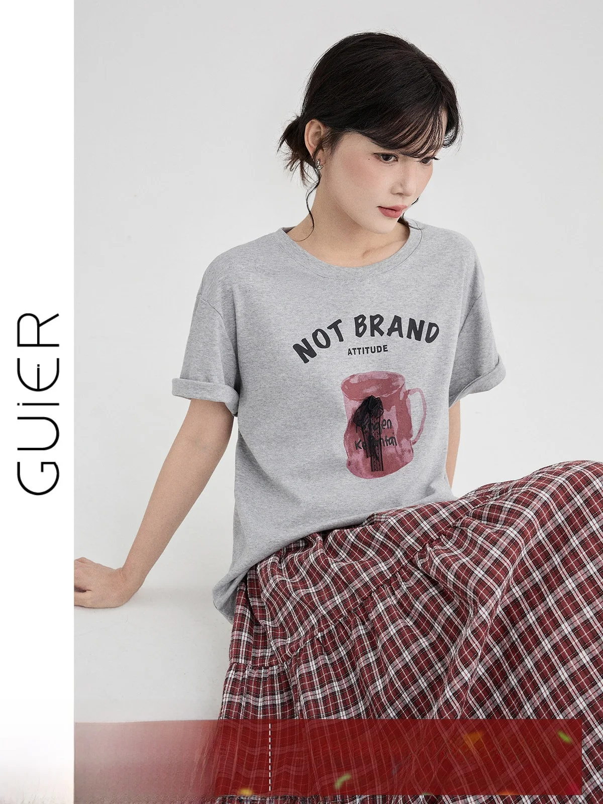 Slimming Loose Fit round Ne ort Sve T-irt Women's Casual Sle Printed Top Knot Letter Pattern Summer New ...
Slimming Loose Fit round Ne ort Sve T-irt Women's Casual Sle Printed Top Knot Letter Pattern Summer New ...