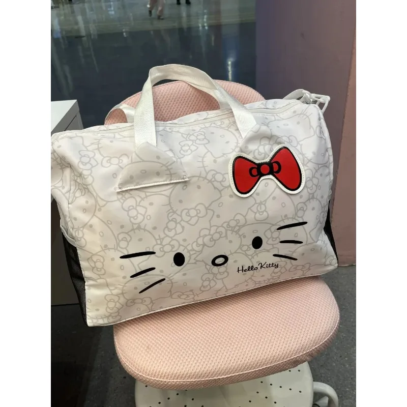 Hello Kitty Delicate Simple Cartoon Traveling Bag Cute Single Shoulder Bow Handheld Messenger Bag Trend Versatile Storage Bag
Hello Kitty Delicate Simple Cartoon Traveling Bag Cute Single Shoulder Bow Handheld Messenger Bag Trend Versatile Storage Bag