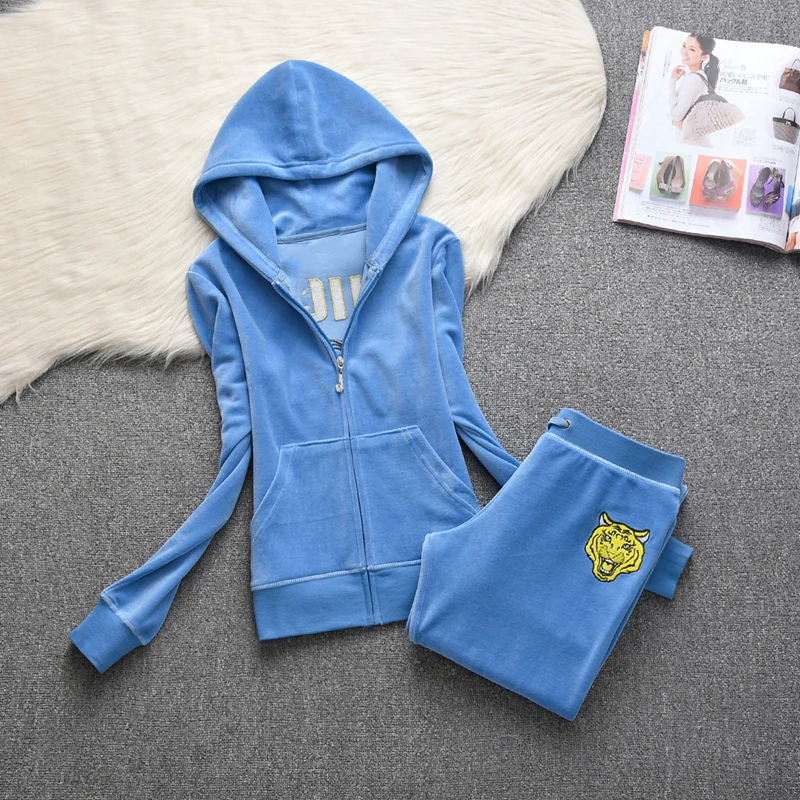 Womens Elegant Outfit 2024 Women's Jacket and Trouser Two Piece Set Women Casual Velvet Tracksuit
Womens Elegant Outfit 2024 Women's Jacket and Trouser Two Piece Set Women Casual Velvet Tracksuit