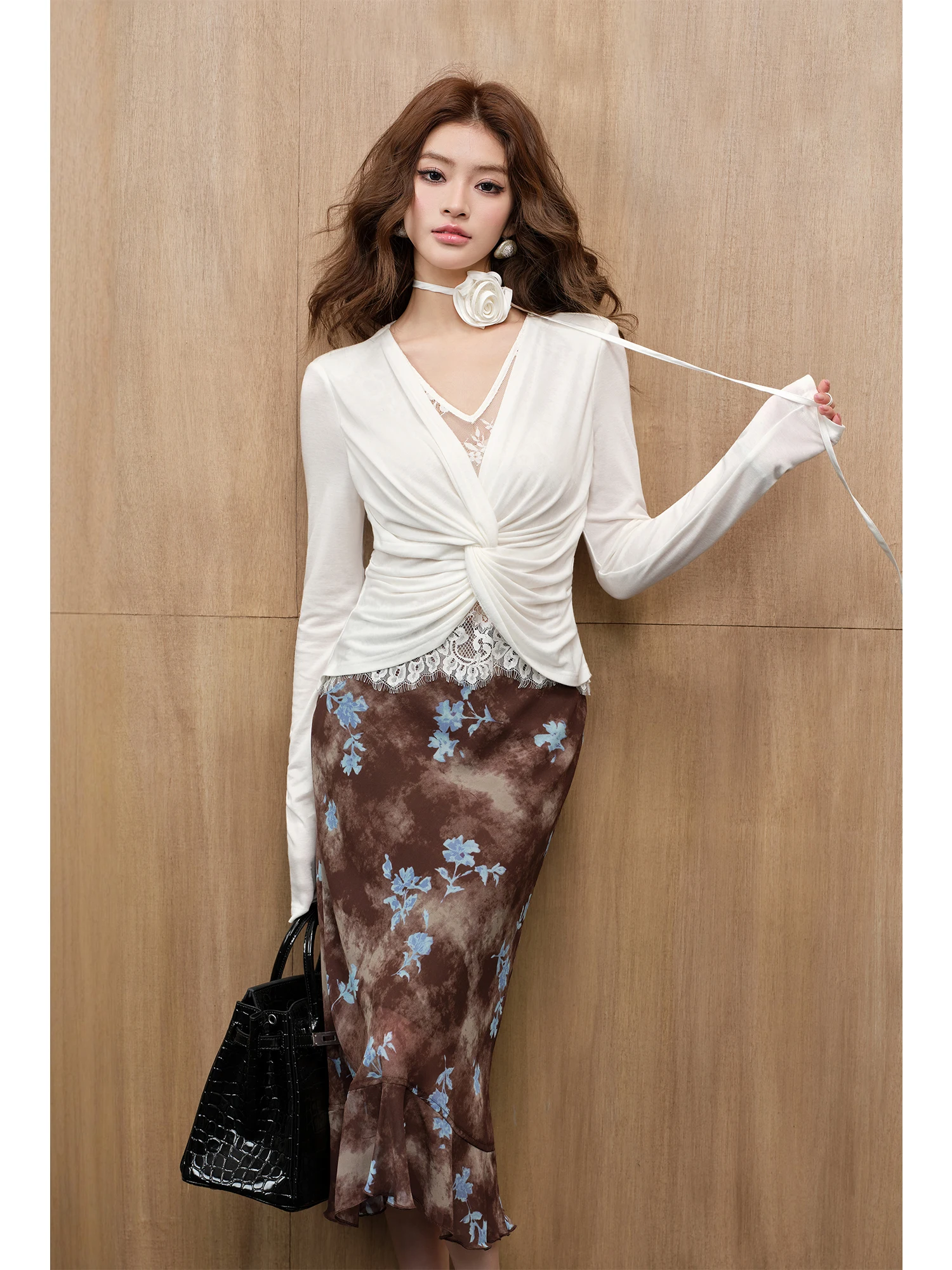 MIUCO Gentle Wind Lyocell Wool Knitted Base irt Bell Sve Inner Wear Top Ele V-ne Pure Color Breathable Casual
MIUCO Gentle Wind Lyocell Wool Knitted Base irt Bell Sve Inner Wear Top Ele V-ne Pure Color Breathable Casual