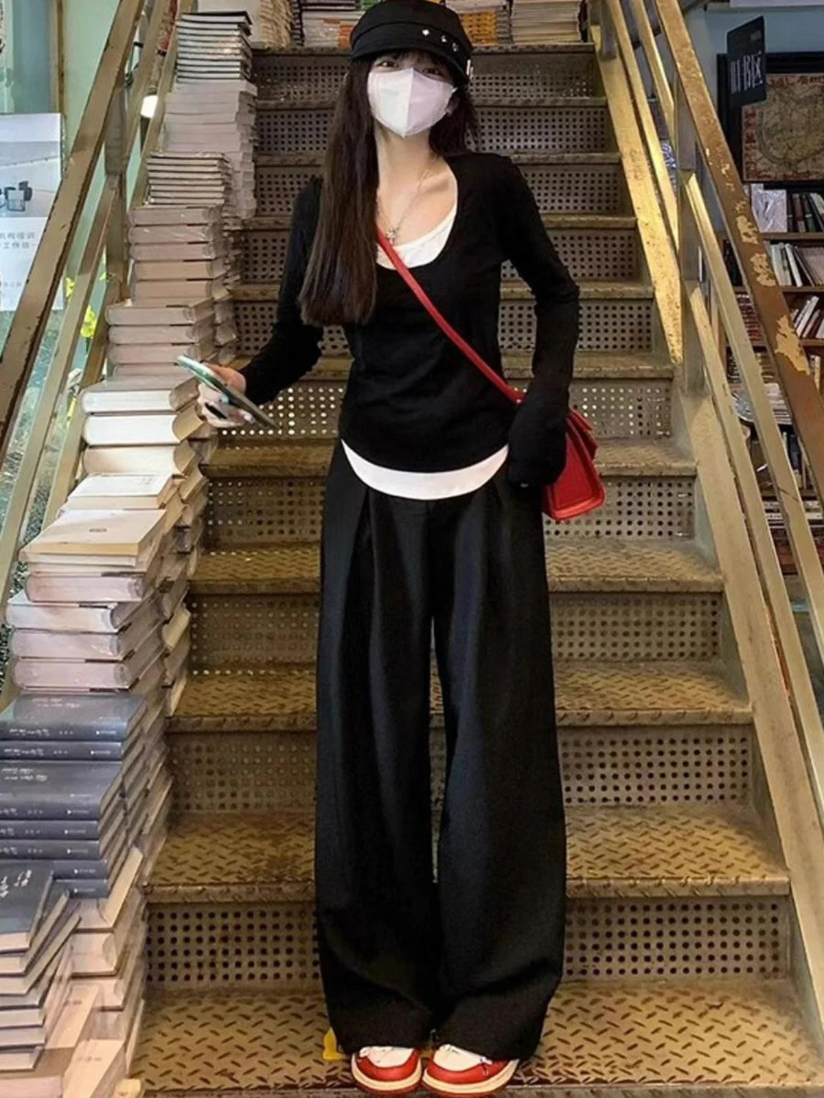 Slimming Effect Bla Long Sve T-irt Women's Sle Commute Faion oulder Width Regular Length V-Ne Base irt Top
Slimming Effect Bla Long Sve T-irt Women's Sle Commute Faion oulder Width Regular Length V-Ne Base irt Top