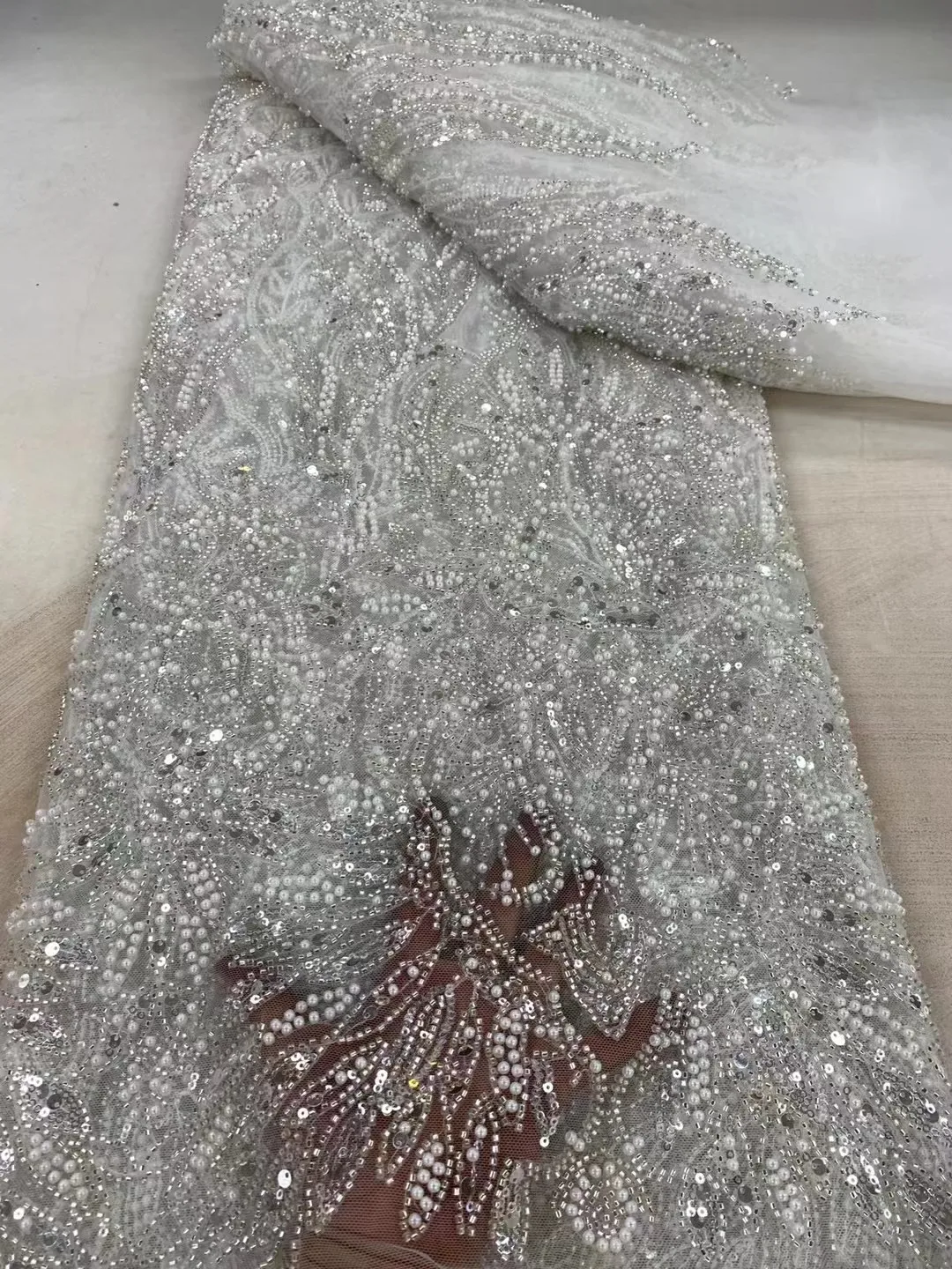 African French Beaded Groom Lace Fabric 2024 High Quality Lace Embroidery Luxury Bridal Sequins Lace Fabric For Nigeria Dresses
African French Beaded Groom Lace Fabric 2024 High Quality Lace Embroidery Luxury Bridal Sequins Lace Fabric For Nigeria Dresses