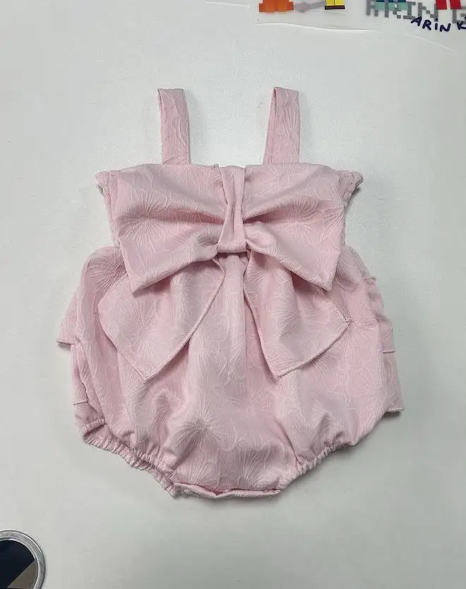 Baby Girl Summer Romper Casual Solid Color Dual Layer Ruffles Cute Bow Sleeveless Jumpsuit for Newborn Cute Clothes
Baby Girl Summer Romper Casual Solid Color Dual Layer Ruffles Cute Bow Sleeveless Jumpsuit for Newborn Cute Clothes