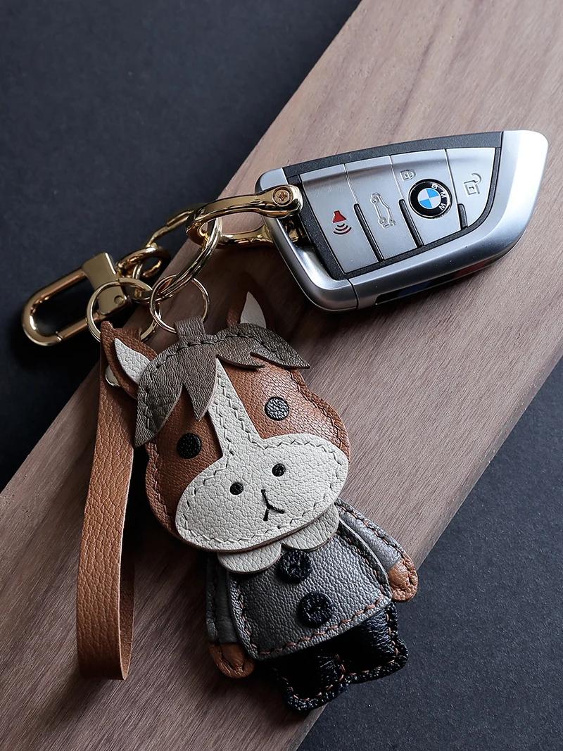 Handmade Genuine Leather Horse Keychain-Chinese Zodiac Animal Collection, Unique Gift for Birthday/Christmas
Handmade Genuine Leather Horse Keychain-Chinese Zodiac Animal Collection, Unique Gift for Birthday/Christmas