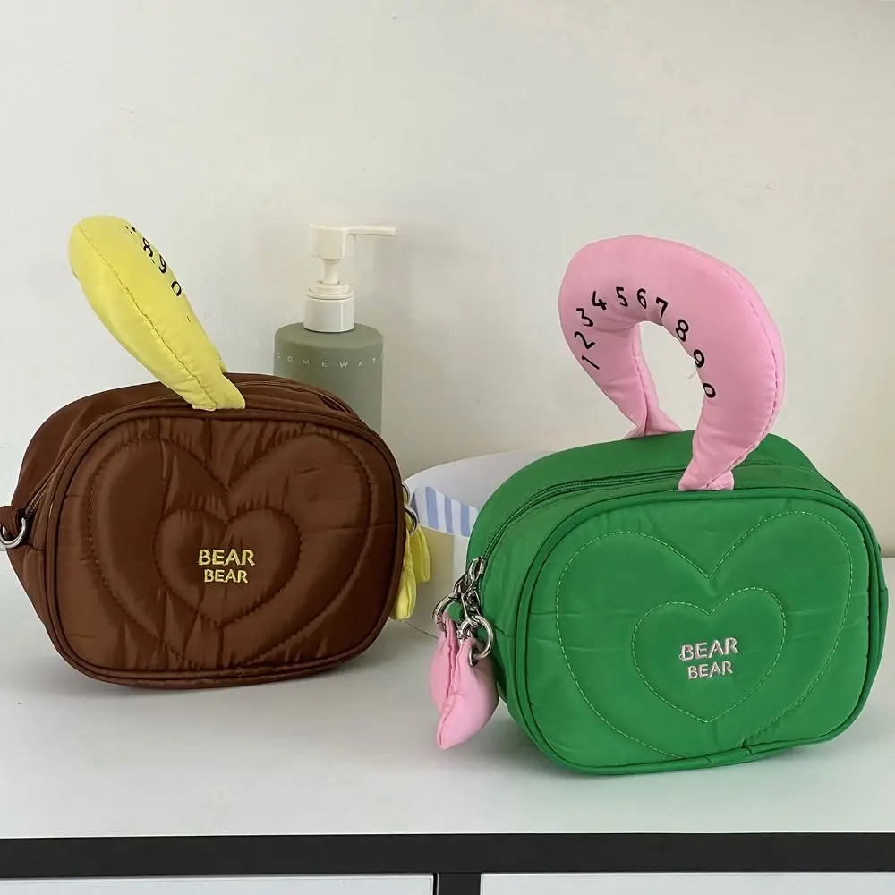 Fashion Nylon Bear Shoulder Bag Soft Creative Heart Handbag Lightweight Korean Style Cross Body Bag Unisex
Fashion Nylon Bear Shoulder Bag Soft Creative Heart Handbag Lightweight Korean Style Cross Body Bag Unisex