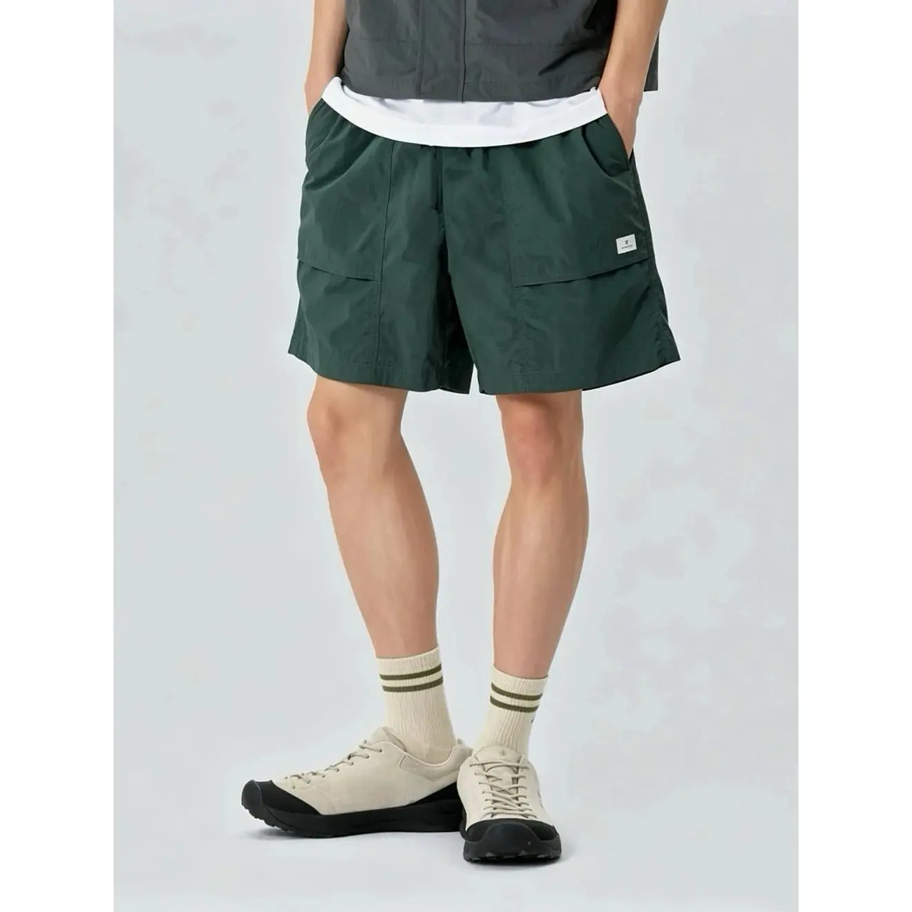 Snow Peak Lightweight Quick Dry Waterproof Casual Shorts Men's Summer Loose Fit Polyester Fiber Pure Color Youth Fashion
Snow Peak Lightweight Quick Dry Waterproof Casual Shorts Men's Summer Loose Fit Polyester Fiber Pure Color Youth Fashion