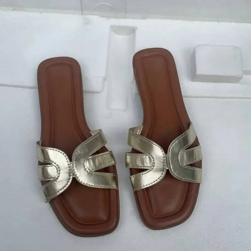Women Slippers Summer Fashion Outdoor Casual Flat Sandals Toe Flip Flops Beach Holiday Slides Luxury Footwear Slipper Female
Women Slippers Summer Fashion Outdoor Casual Flat Sandals Toe Flip Flops Beach Holiday Slides Luxury Footwear Slipper Female