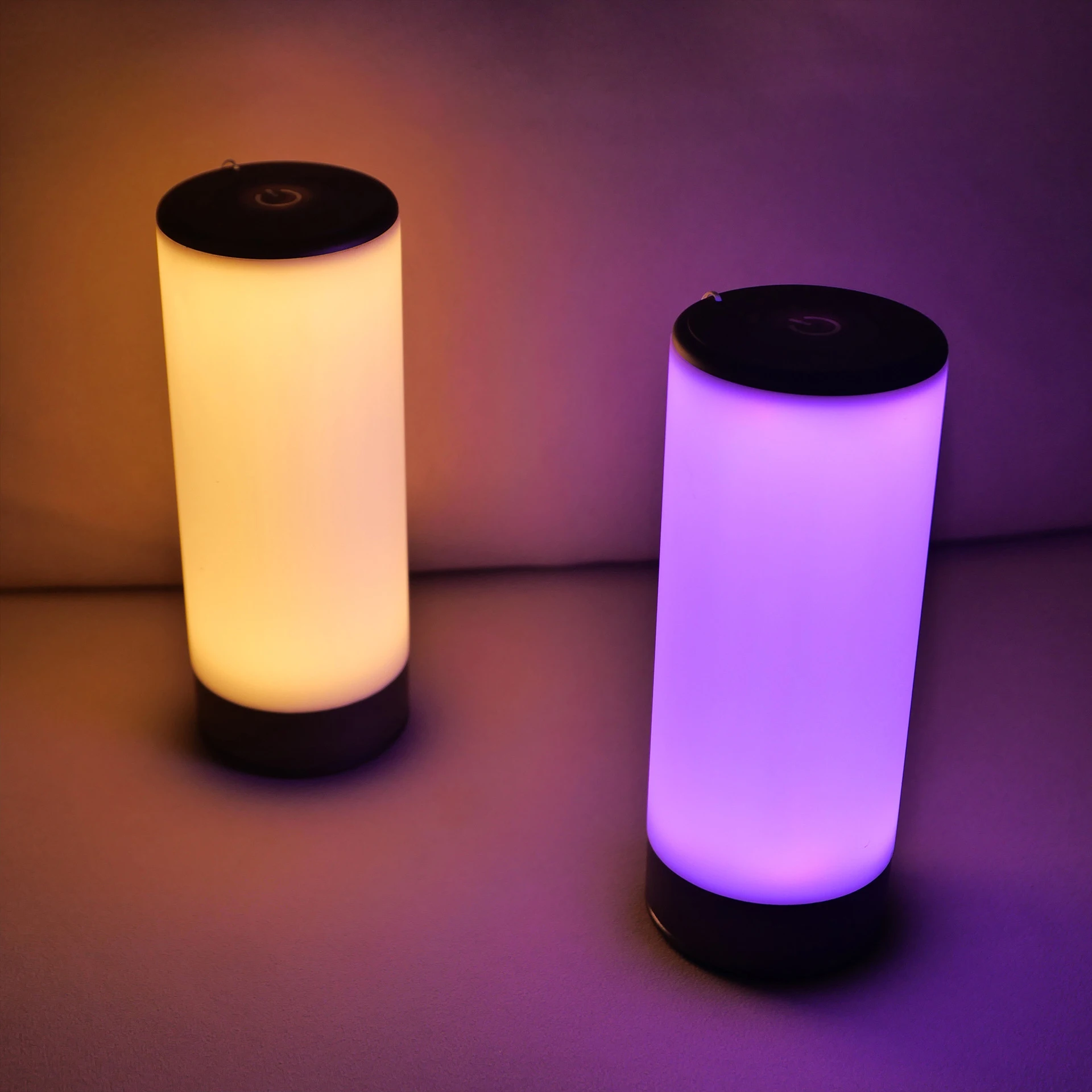LED rechargeable table lamp RGB 16 color remote control restaurant bar table lamp lightweight outdoor camping lamp
LED rechargeable table lamp RGB 16 color remote control restaurant bar table lamp lightweight outdoor camping lamp