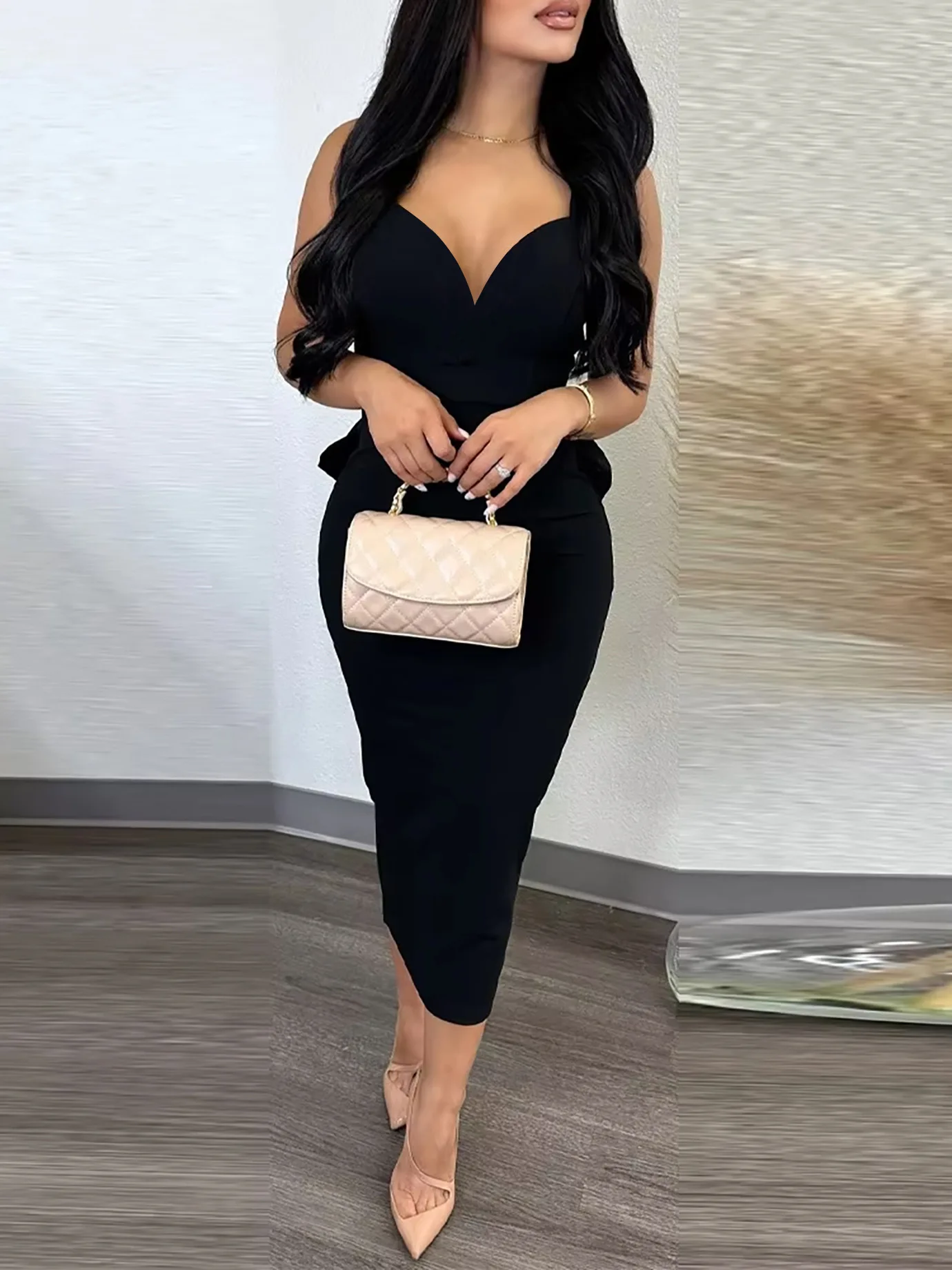 Casual Long Dress Elegant Slim Solid Color Fashionable Sexy Evening Dress Spaghetti Straps V-neck Ruffled Patchwork Dresses
Casual Long Dress Elegant Slim Solid Color Fashionable Sexy Evening Dress Spaghetti Straps V-neck Ruffled Patchwork Dresses
