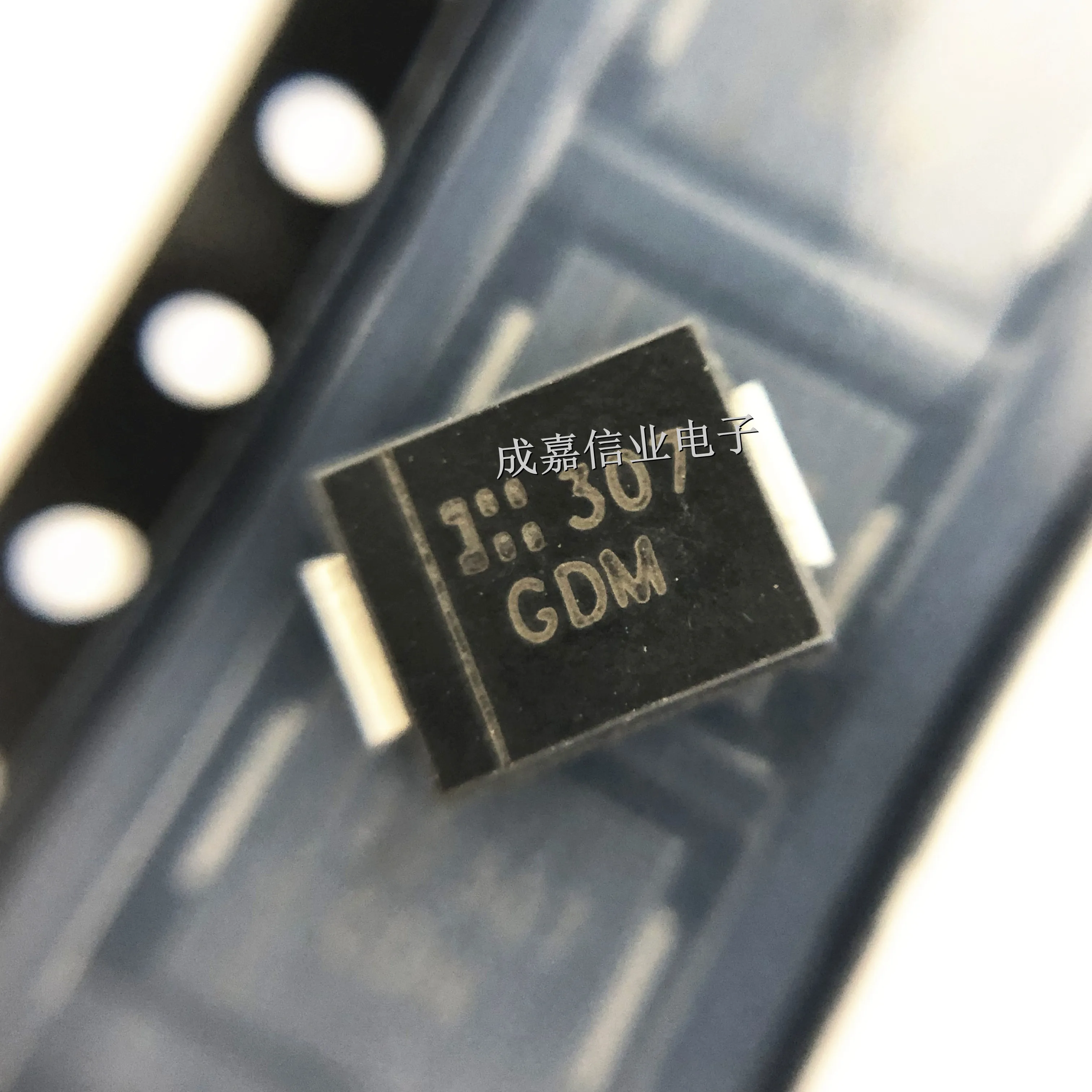 10pcs/Lot SMCJ7.0A-13-F SMC DO-214AB-2 MARKING;GDM ESD Protection Diodes/TVS Diodes 1500W 7.0V Operating Temperature:-55C-+ 150C
10pcs/Lot SMCJ7.0A-13-F SMC DO-214AB-2 MARKING;GDM ESD Protection Diodes/TVS Diodes 1500W 7.0V Operating Temperature:-55C-+ 150C