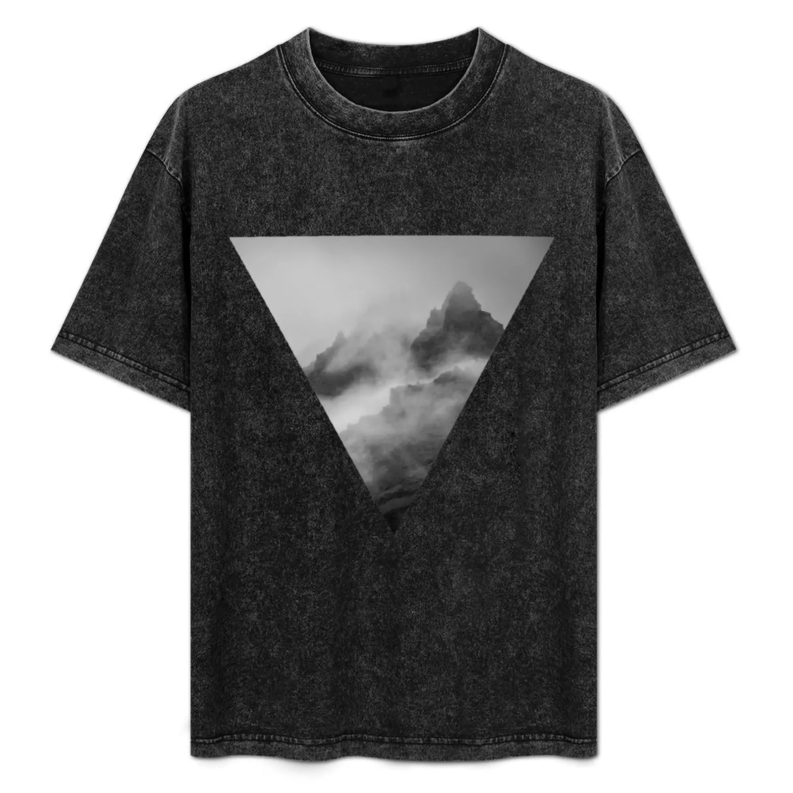 Mountains Fog T-Shirt Casual Streetwear Short Sleeve Tee
Mountains Fog T-Shirt Casual Streetwear Short Sleeve Tee