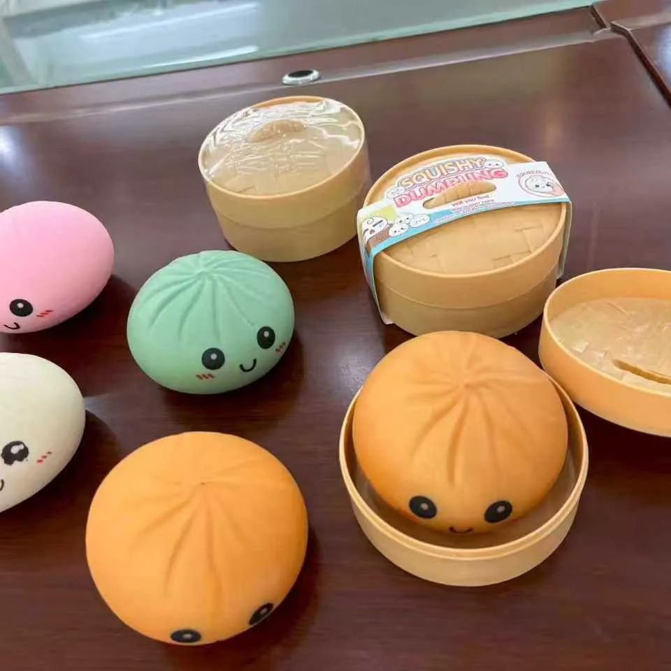 Новинка: музыкальная игрушка-пароварка в виде улыбающегося лица, имитирующая паровую булочку, с милым принтом
Новинка: музыкальная игрушка-пароварка в виде улыбающегося лица, имитирующая паровую булочку, с милым принтом