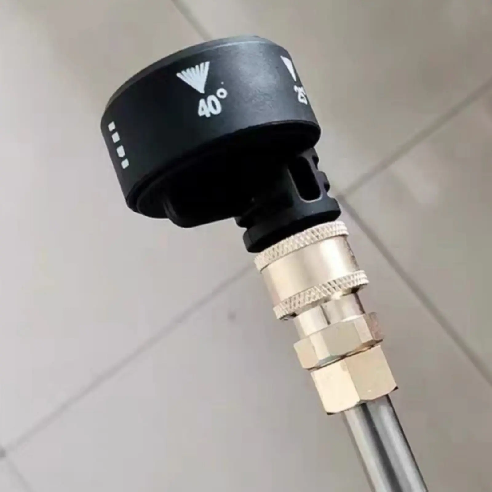 6-in-1 Pressure Washer Spray Head Lightweight 6-in-1 Spray Spray Head High Pressure Water Head for Car Washing
6-in-1 Pressure Washer Spray Head Lightweight 6-in-1 Spray Spray Head High Pressure Water Head for Car Washing