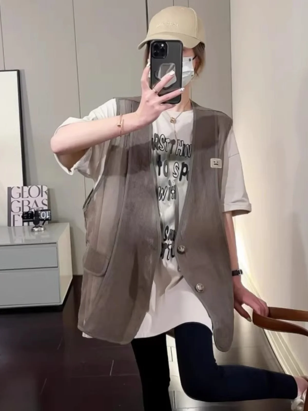 plus Size 300 Pounds Summer Design Sense Layered Loose Casual Vest Women's Mesh Jacket Outerwear Polyester Fiber 100%
plus Size 300 Pounds Summer Design Sense Layered Loose Casual Vest Women's Mesh Jacket Outerwear Polyester Fiber 100%