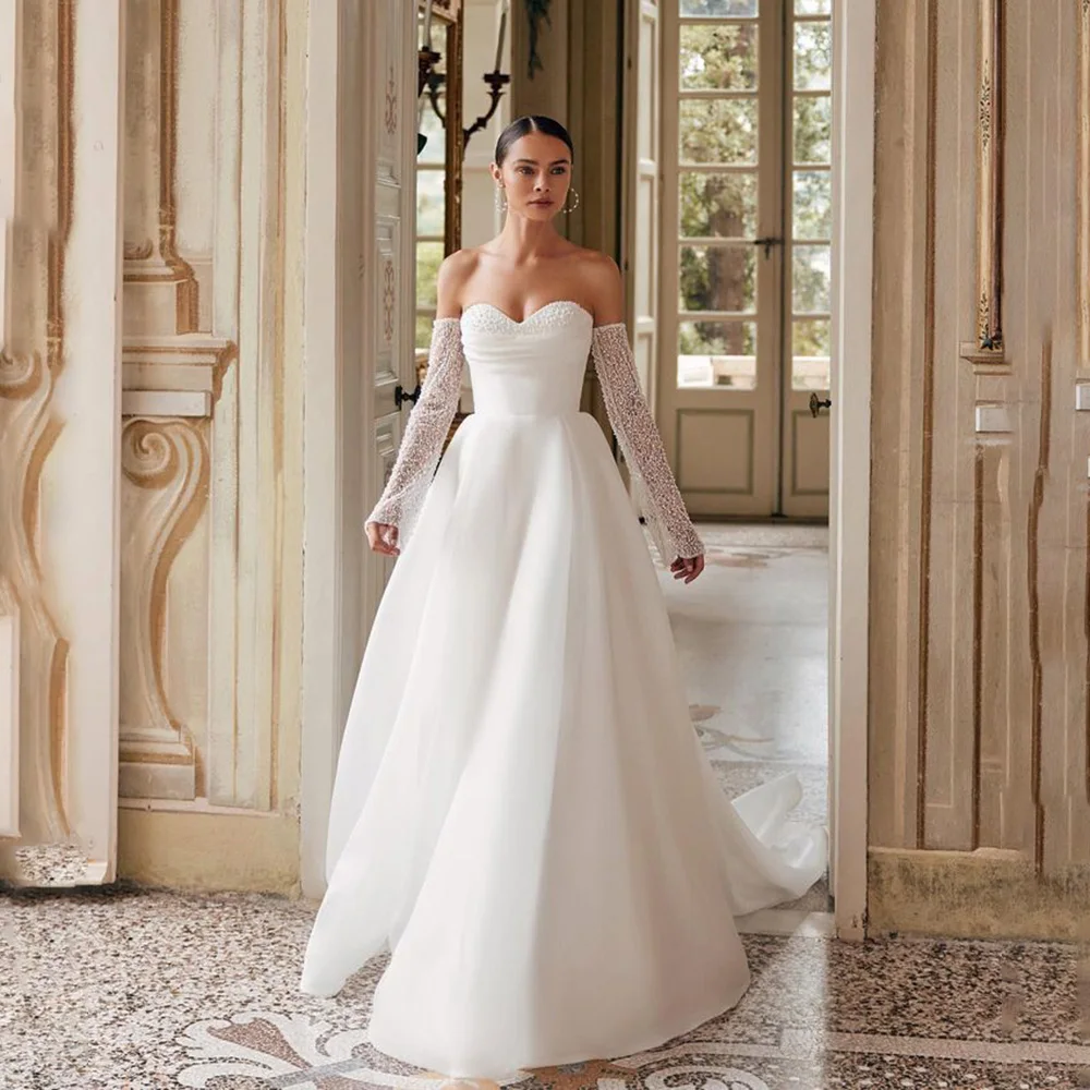 Customized Off the Shoulder Pleated Beaded Wedding Dress Chiffon Backless Wedding Bridal Gown Court robe de mariée
Customized Off the Shoulder Pleated Beaded Wedding Dress Chiffon Backless Wedding Bridal Gown Court robe de mariée