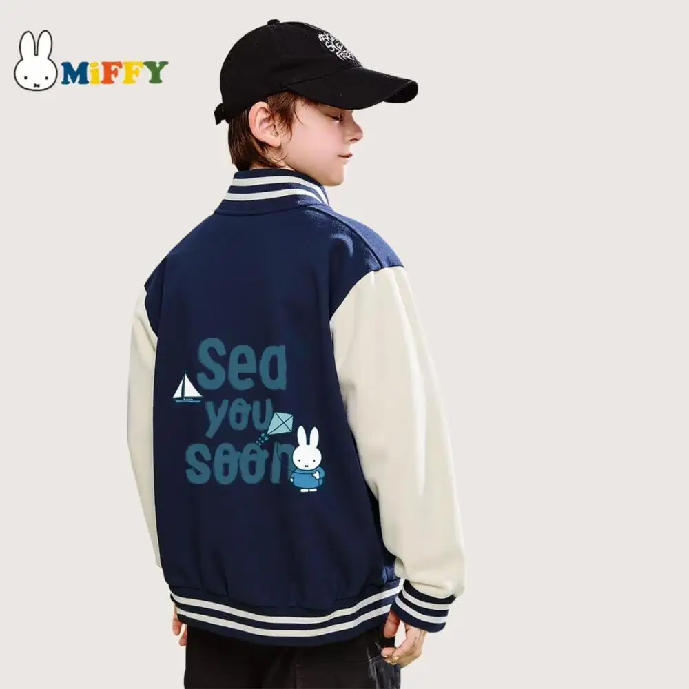 Бейсбольная куртка MIFFY для мальчиков, весенне-осенняя повседневная детская новая осенняя куртка с принтом Kawaii для мальчиков с героями мультфильмов 
Бейсбольная куртка MIFFY для мальчиков, весенне-осенняя повседневная детская новая осенняя куртка с принтом Kawaii для мальчиков с героями мультфильмов