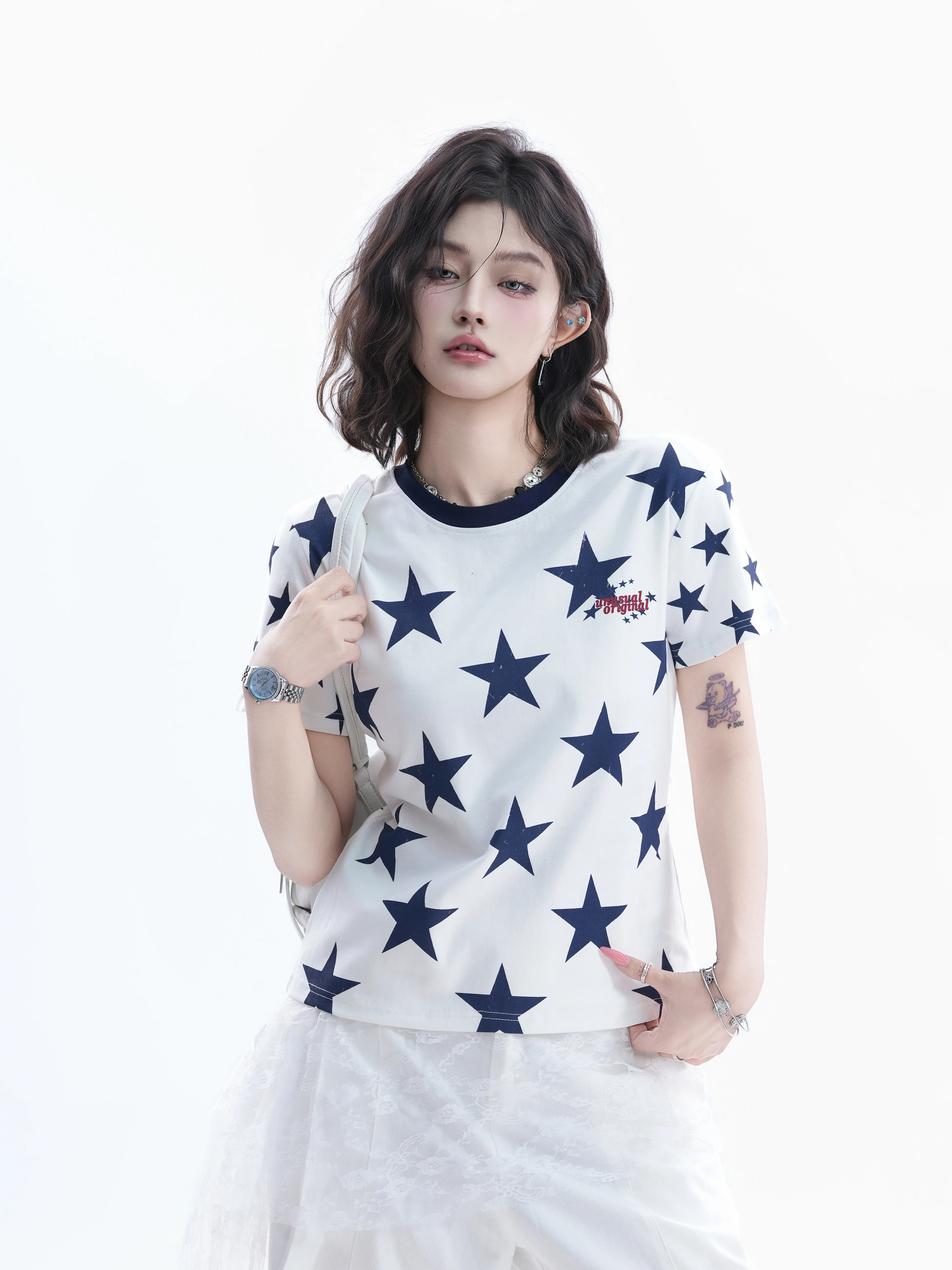 Retro American Star Print Short Sleeve T-Shirt Women's Color Block Slimming Elegant INS Girl Top Cotton Comfortable Fit
Retro American Star Print Short Sleeve T-Shirt Women's Color Block Slimming Elegant INS Girl Top Cotton Comfortable Fit