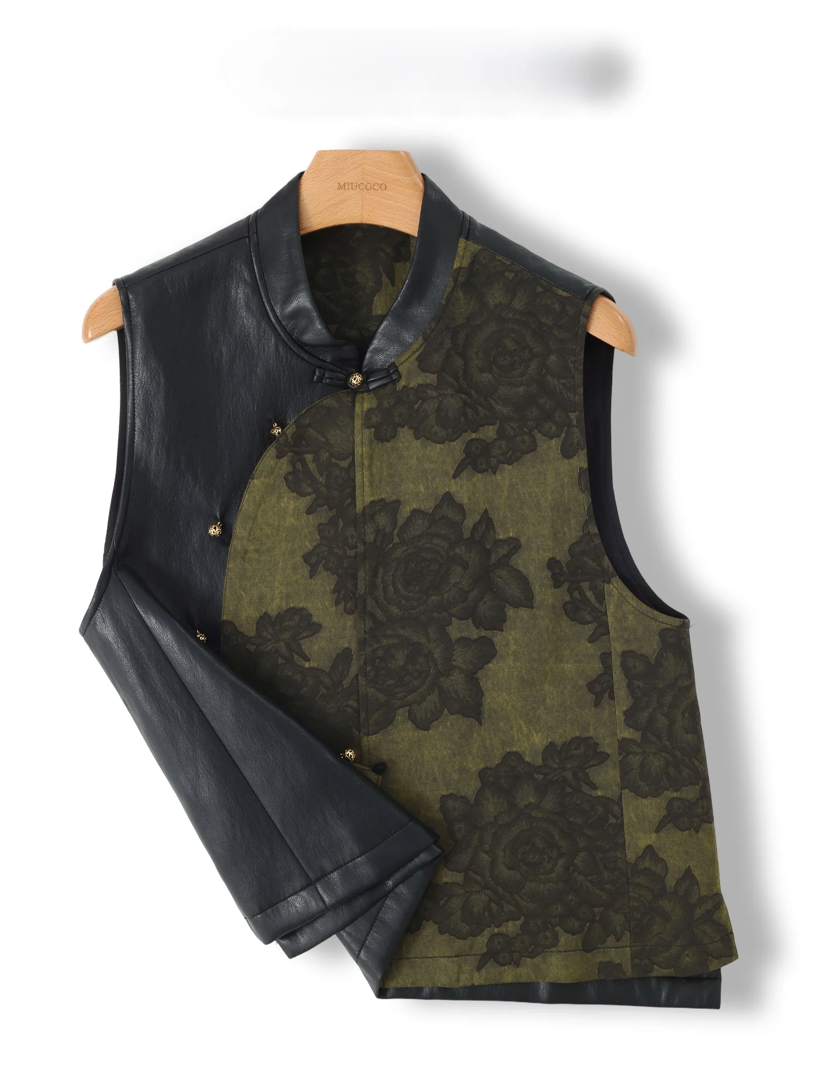 Fashionable Chinese Style PU Leather Patchwork Vest Women's Closet Essential New Style Protein PU Leather Jacket Vest
Fashionable Chinese Style PU Leather Patchwork Vest Women's Closet Essential New Style Protein PU Leather Jacket Vest