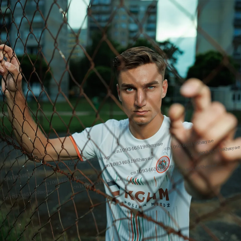 Новые поступления, мужская футбольная майка для польского футбола, 2021, польская спортивная дышащая детская классическая футбольная майка Zagłębie Lubin, комплект
Новые поступления, мужская футбольная майка для польского футбола, 2021, польская спортивная дышащая детская классическая футбольная майка Zagłębie Lubin, комплект