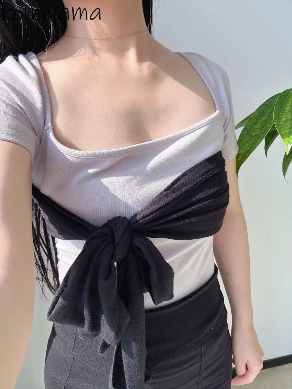 Японский бант на шнуровке Ropa Mujer с квадратным воротником и короткими рукавами Roupas, женская одежда с открытой спиной, летняя одежда, футболка в стиле Pure Desire
Японский бант на шнуровке Ropa Mujer с квадратным воротником и короткими рукавами Roupas, женская одежда с открытой спиной, летняя одежда, футболка в стиле Pure Desire