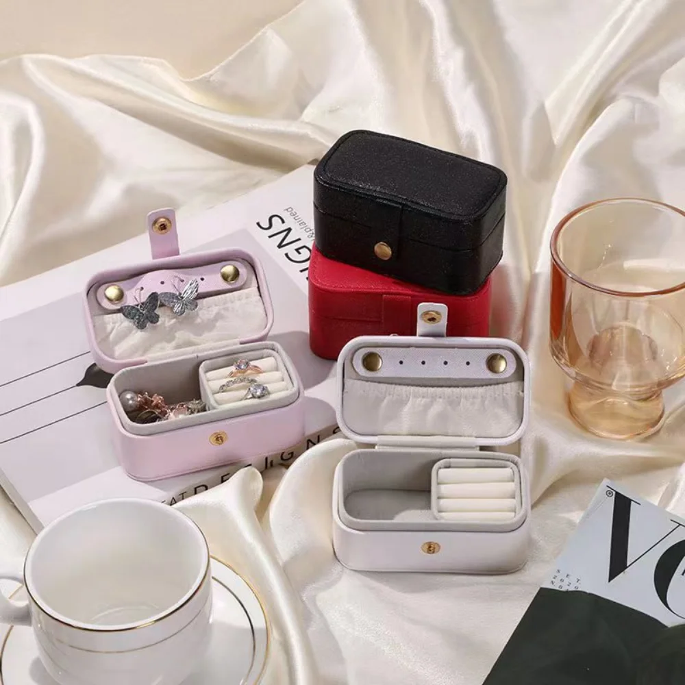 Mini Jewelry Box Multifunctional Travel Portable Storage Box Earrings Ring Necklace Jewelry Accessories Storage Box for Women
Mini Jewelry Box Multifunctional Travel Portable Storage Box Earrings Ring Necklace Jewelry Accessories Storage Box for Women