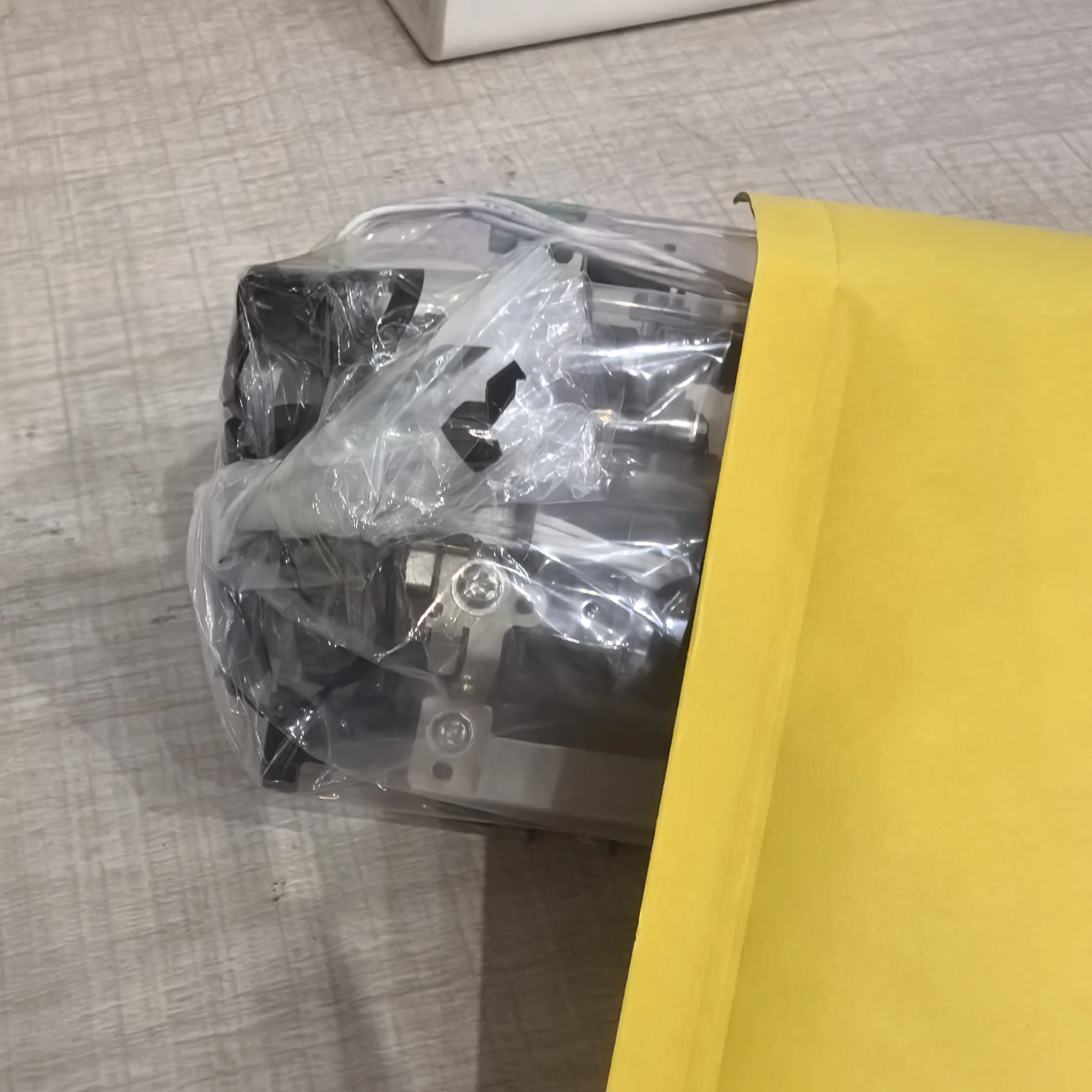 Блок термофиксатора в сборе для Brother DCP L2540DN L2540DW L2541DW L2540 L2541 L 2540 2541 Блок термофиксатора LY9389001 LY9388001
Блок термофиксатора в сборе для Brother DCP L2540DN L2540DW L2541DW L2540 L2541 L 2540 2541 Блок термофиксатора LY9389001 LY9388001