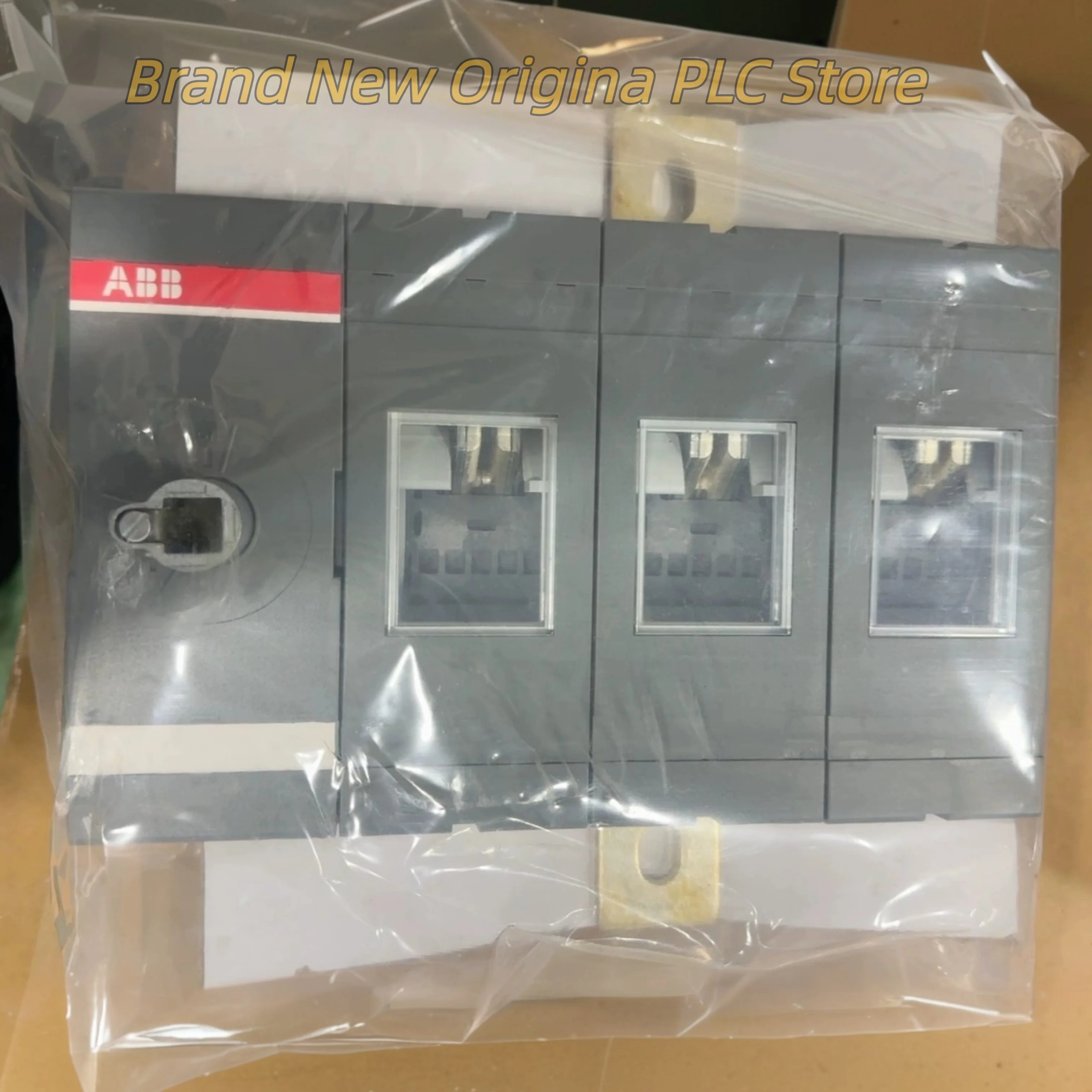 Изолирующий переключатель OT800E03P 1SCA022718R9410 новый в коробке
Изолирующий переключатель OT800E03P 1SCA022718R9410 новый в коробке