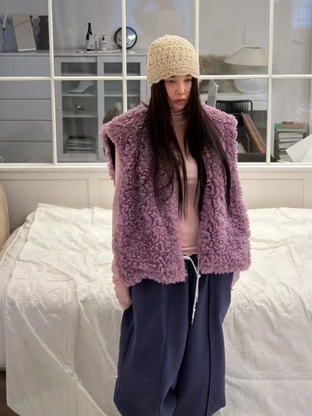 Модный жилет из меха ягненка, женский свободный жилет Lazy Sle, антивозрастной модный жилет, корейский жилет из полиэфирного волокна, длина миди
Модный жилет из меха ягненка, женский свободный жилет Lazy Sle, антивозрастной модный жилет, корейский жилет из полиэфирного волокна, длина миди