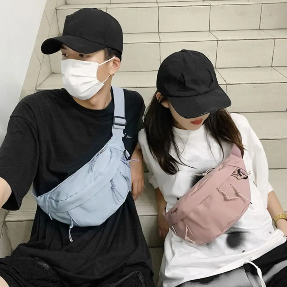 Нейлоновая женская нагрудная сумка в уличном стиле, походная сумка через плечо с карманом, минималистичная портативная нагрудная сумка через плечо
Нейлоновая женская нагрудная сумка в уличном стиле, походная сумка через плечо с карманом, минималистичная портативная нагрудная сумка через плечо