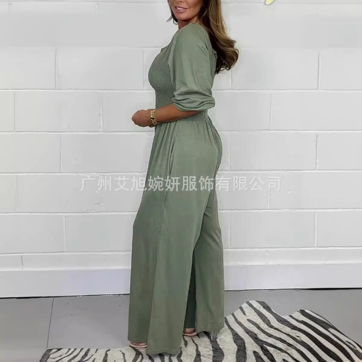 2026 Women's New Fashion Trend Casual Comfortable Daily Versatile High Waisted Round Neck Solid Color Skinny Jumpsuit Women
2026 Women's New Fashion Trend Casual Comfortable Daily Versatile High Waisted Round Neck Solid Color Skinny Jumpsuit Women