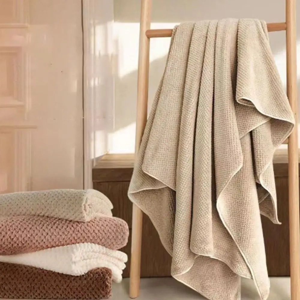 Practical Microfiber Coral Fleece Bath Towel Absorbent Quick Dry Beach Towel Large Size Thickened Pool Towel Bathroom
Practical Microfiber Coral Fleece Bath Towel Absorbent Quick Dry Beach Towel Large Size Thickened Pool Towel Bathroom