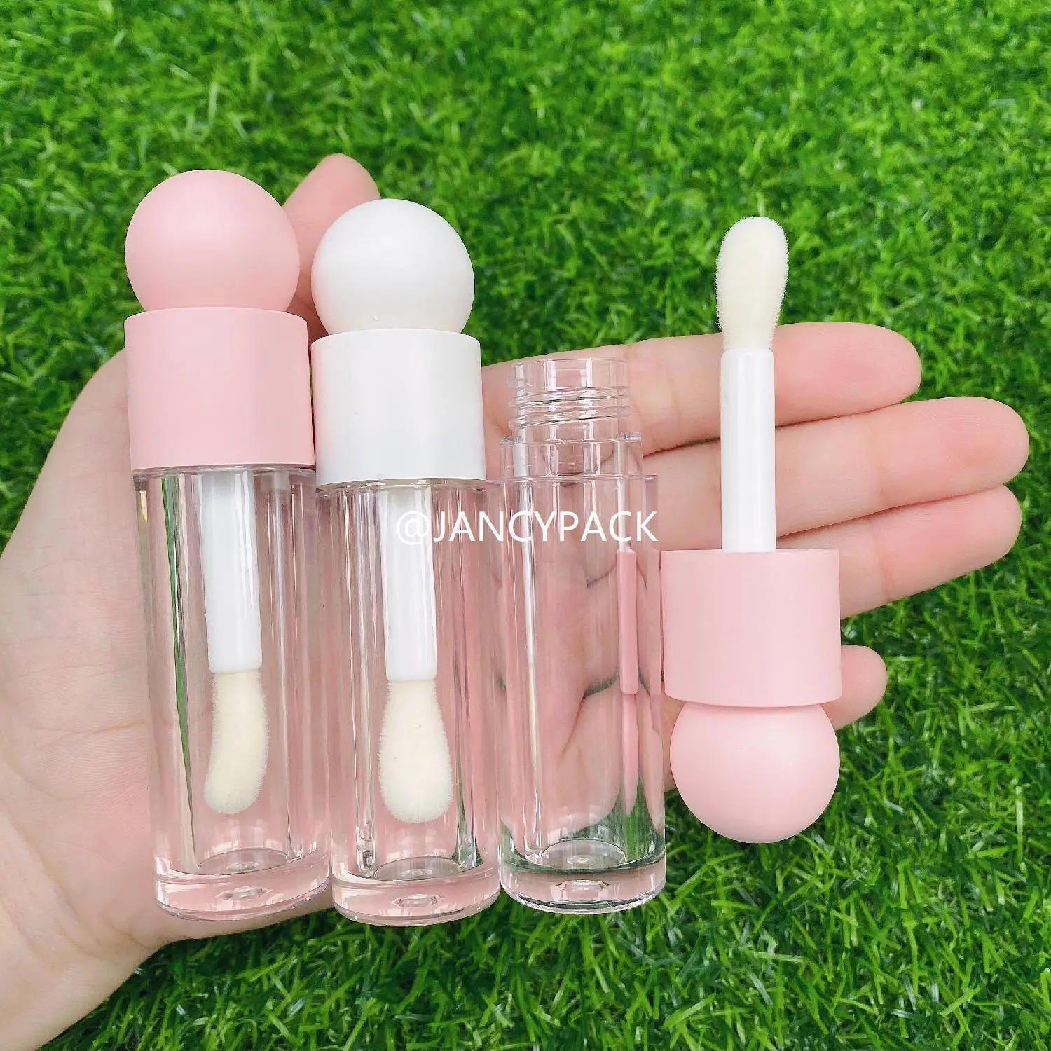 5ml Empty Lip Gloss Tube DIY Plastic Elegant Liquid Lipstick Container Round big wand unique travel
5ml Empty Lip Gloss Tube DIY Plastic Elegant Liquid Lipstick Container Round big wand unique travel