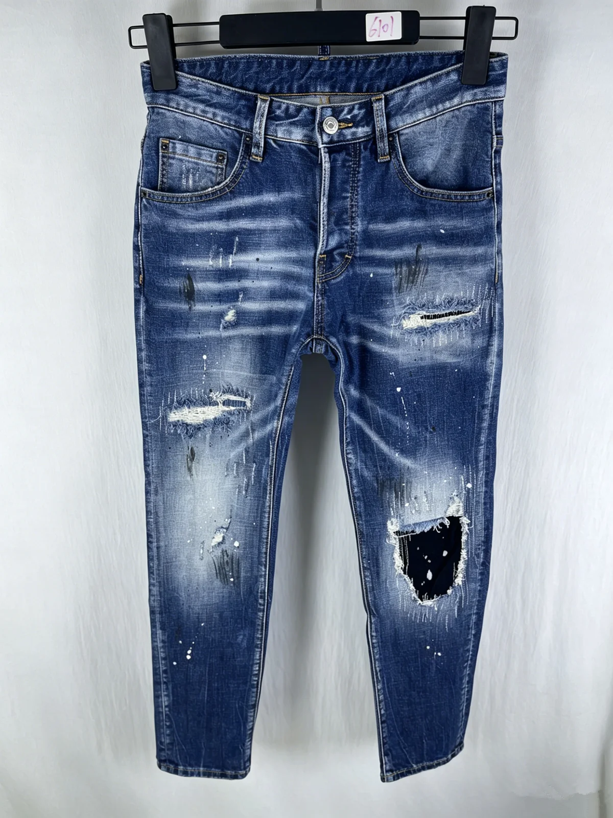 6064 Four Seasons New Men's Wear Washed Patch Paint Slim-fit Small Straight Blue Jeans for Men
6064 Four Seasons New Men's Wear Washed Patch Paint Slim-fit Small Straight Blue Jeans for Men