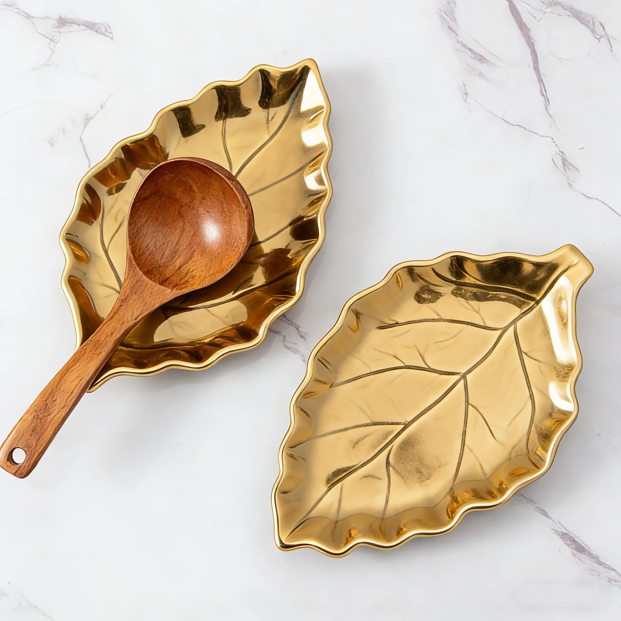 1pc Light Luxury Golden Leaf Spoon Holder, Ceramic Cooking Kitchen Spoon Rack Cutlery Rack Chopping Knife Holder for Stove, Kitc
1pc Light Luxury Golden Leaf Spoon Holder, Ceramic Cooking Kitchen Spoon Rack Cutlery Rack Chopping Knife Holder for Stove, Kitc