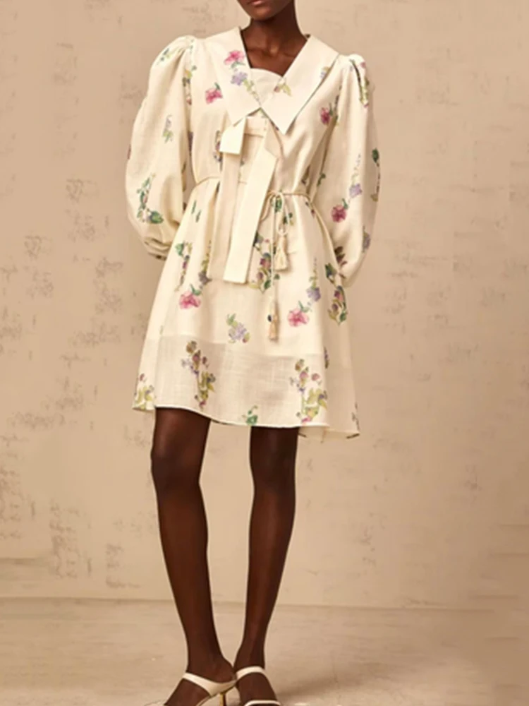 Spring 2025 women's vintage printed lapel bow decorated tie cinched waist dress, fashionable straight skirt, loose puffy skirt
Spring 2025 women's vintage printed lapel bow decorated tie cinched waist dress, fashionable straight skirt, loose puffy skirt