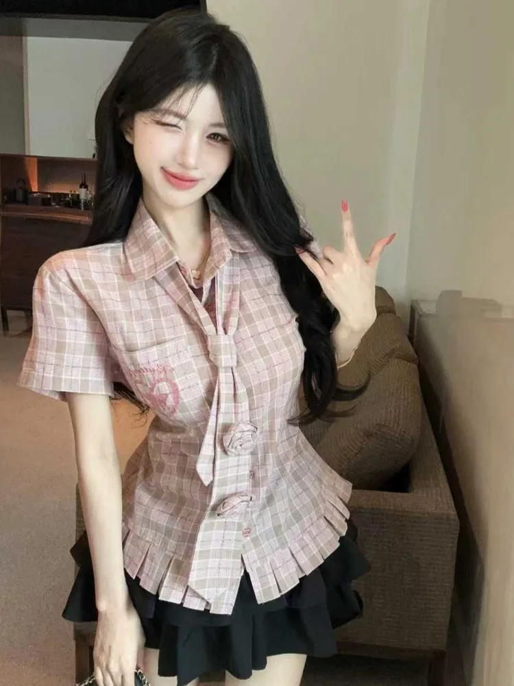 Sweet Preppy Style JK Uniform Set Short Sleeve Plaid Shirt And High Waist Pleated Skirt Two Piece Women's Summer Design Casua...
Sweet Preppy Style JK Uniform Set Short Sleeve Plaid Shirt And High Waist Pleated Skirt Two Piece Women's Summer Design Casua...