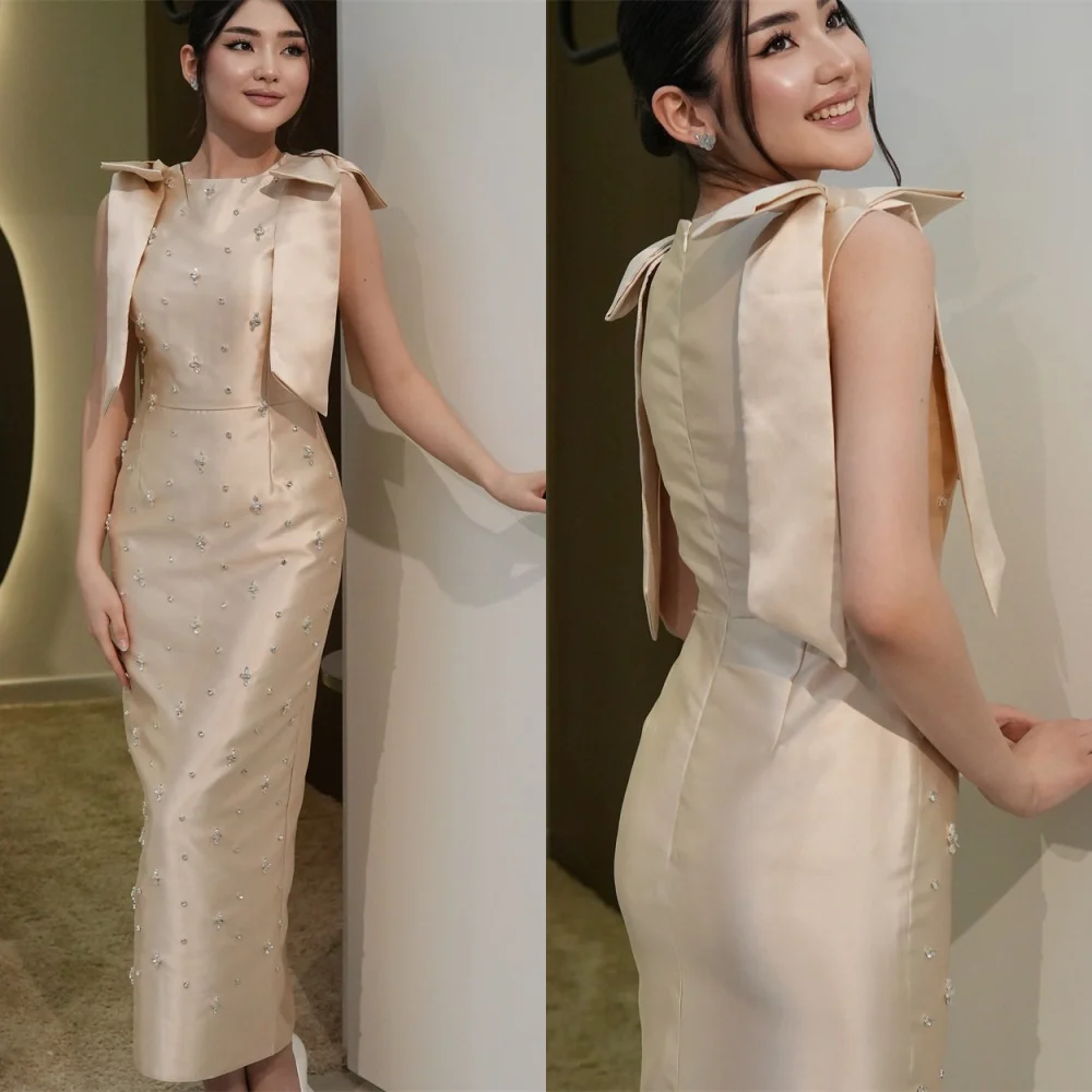 Customized Fashion Champagne Satin Evening Dress Temperament Crew Neck Sleeveless Homecoming Dress Special Occasion Gowns
Customized Fashion Champagne Satin Evening Dress Temperament Crew Neck Sleeveless Homecoming Dress Special Occasion Gowns